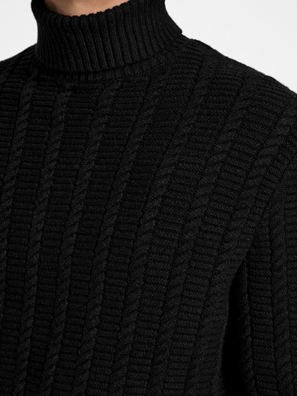 Eco Brandon Cable-Knit Turtleneck Sweater - Guess