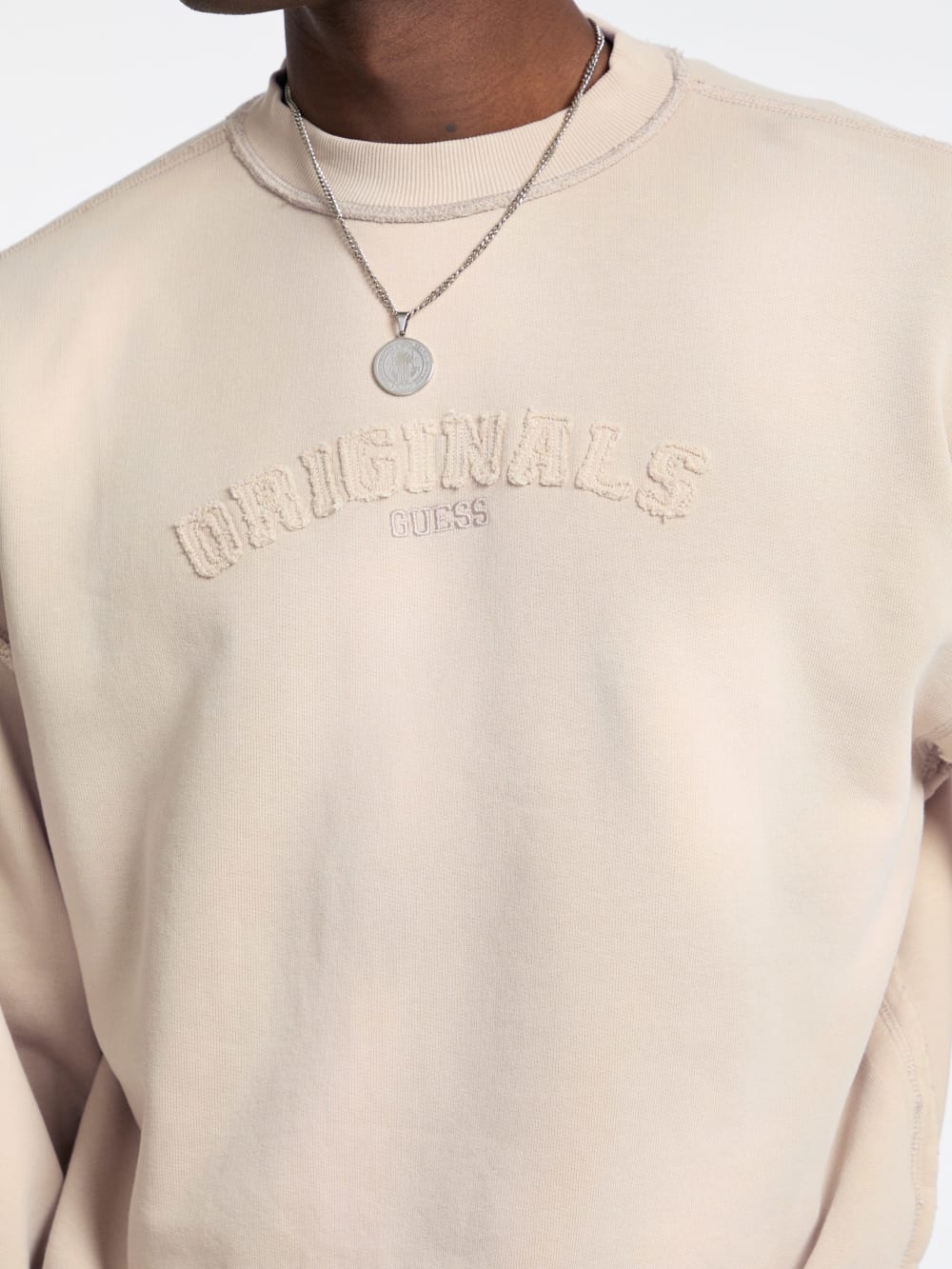 GUESS Originals Eco Boxy Applique Crewneck - Guess