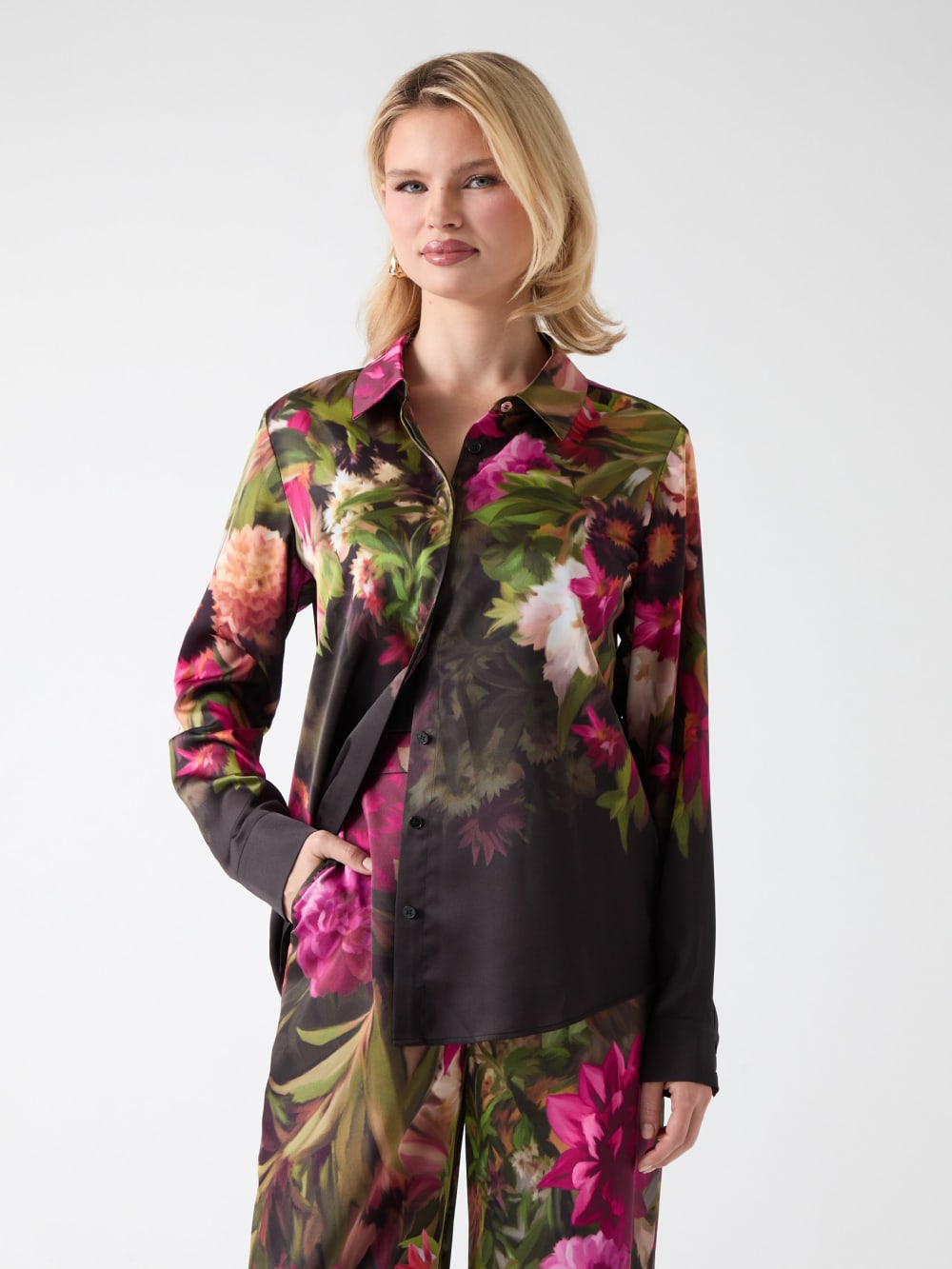 Icon Printed Blouse - Guess