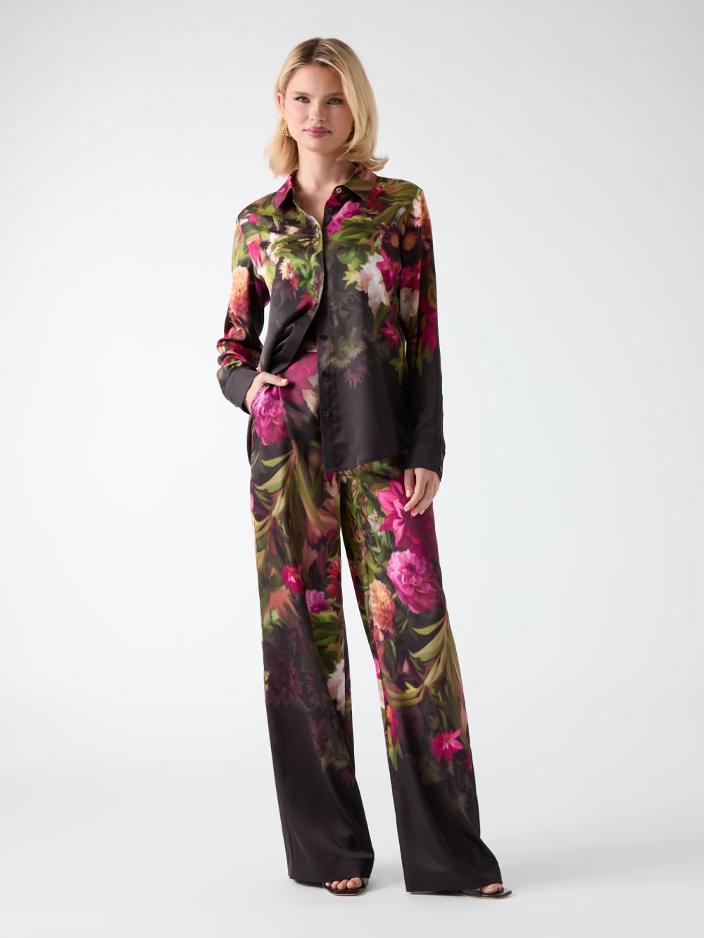 Icon Printed Blouse - Guess
