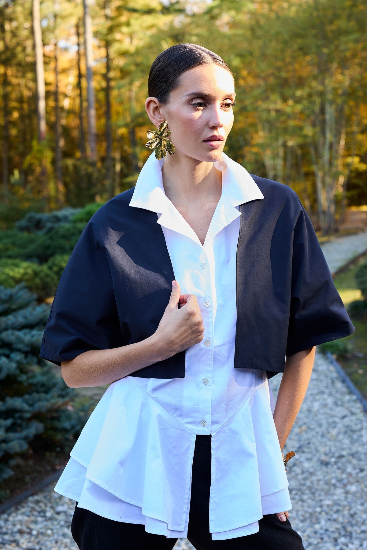 NATORI Cotton Poplin Tiered Hem Short Sleeve Shirt