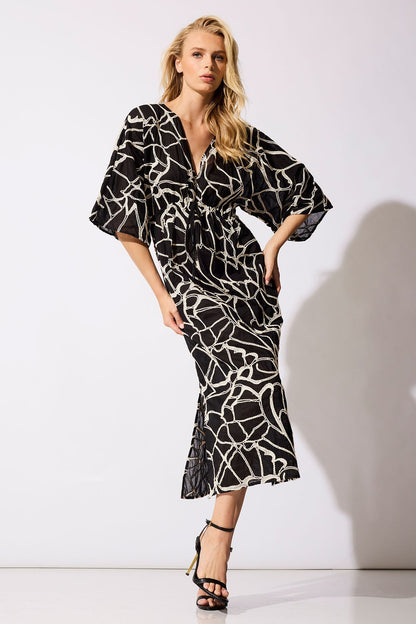NATORI Butterfly Embroidery Cotton Caftan