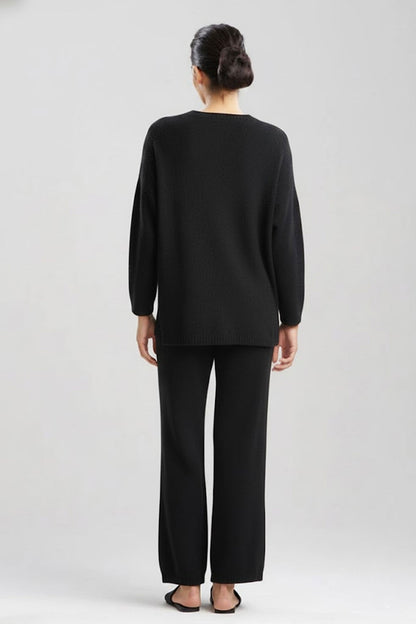 NATORI Aura Solid Chenille V-Neck Top
