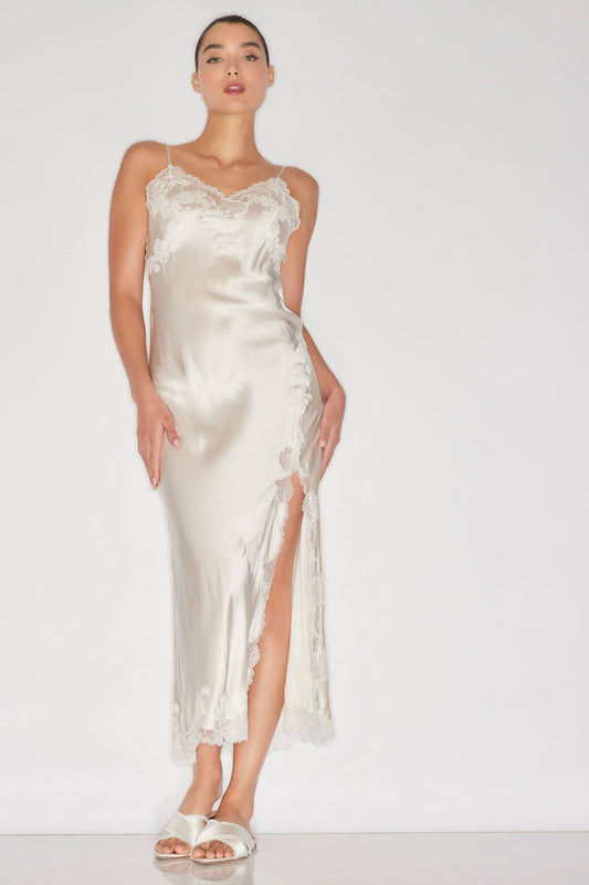 NATORI Buy Lolita Lace Slit Gown in Warm White Online
