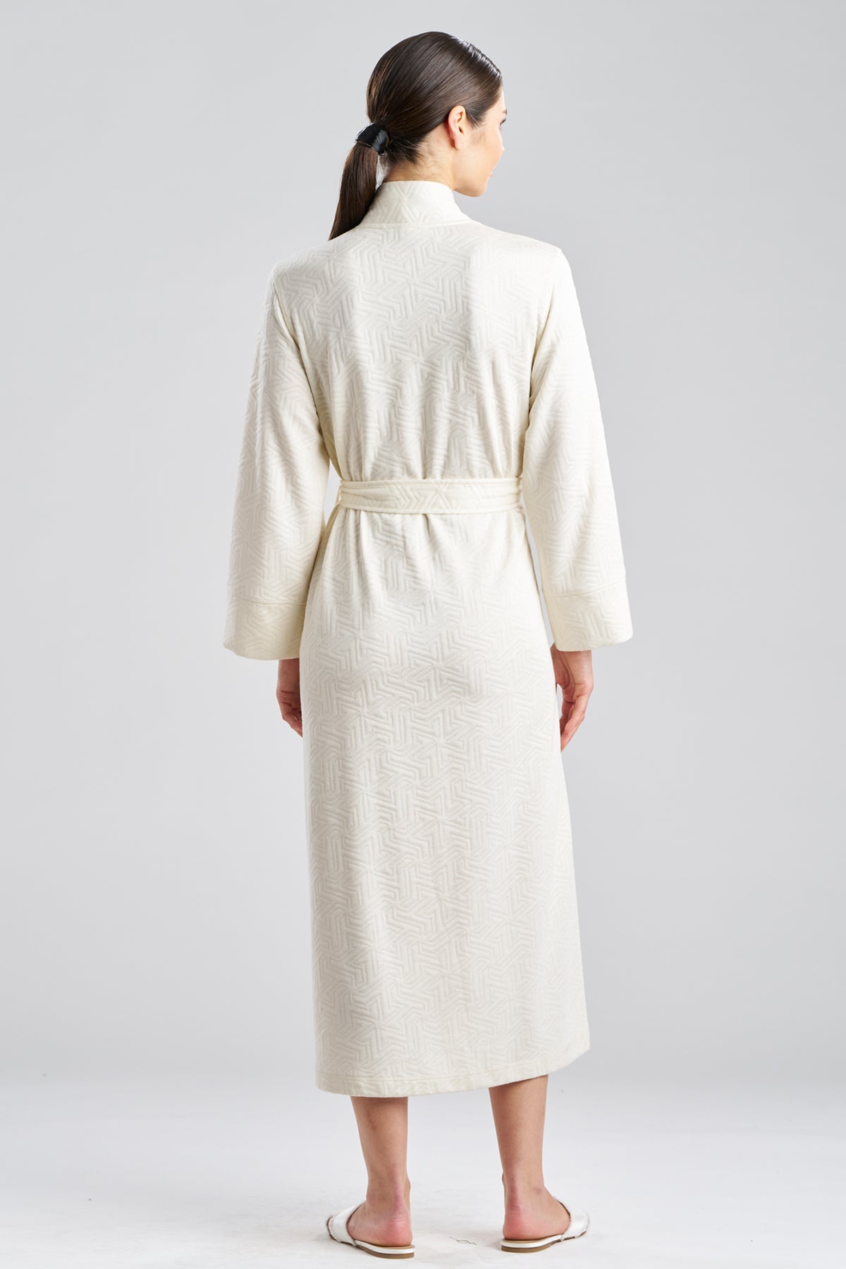 NATORI Quilted Geo Knit Jacquard Robe