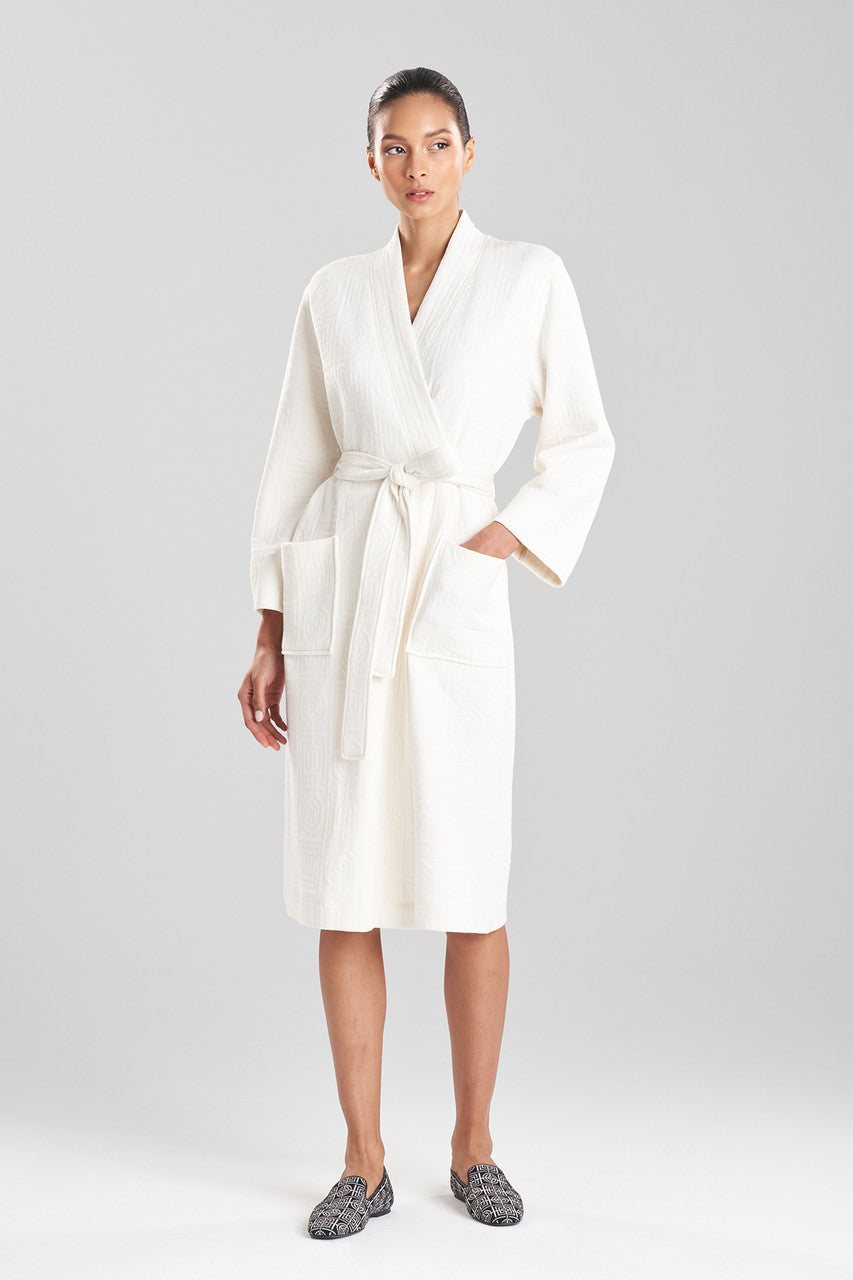 NATORI Buy Quilted Infinity Jacquard Robe in Cream Online