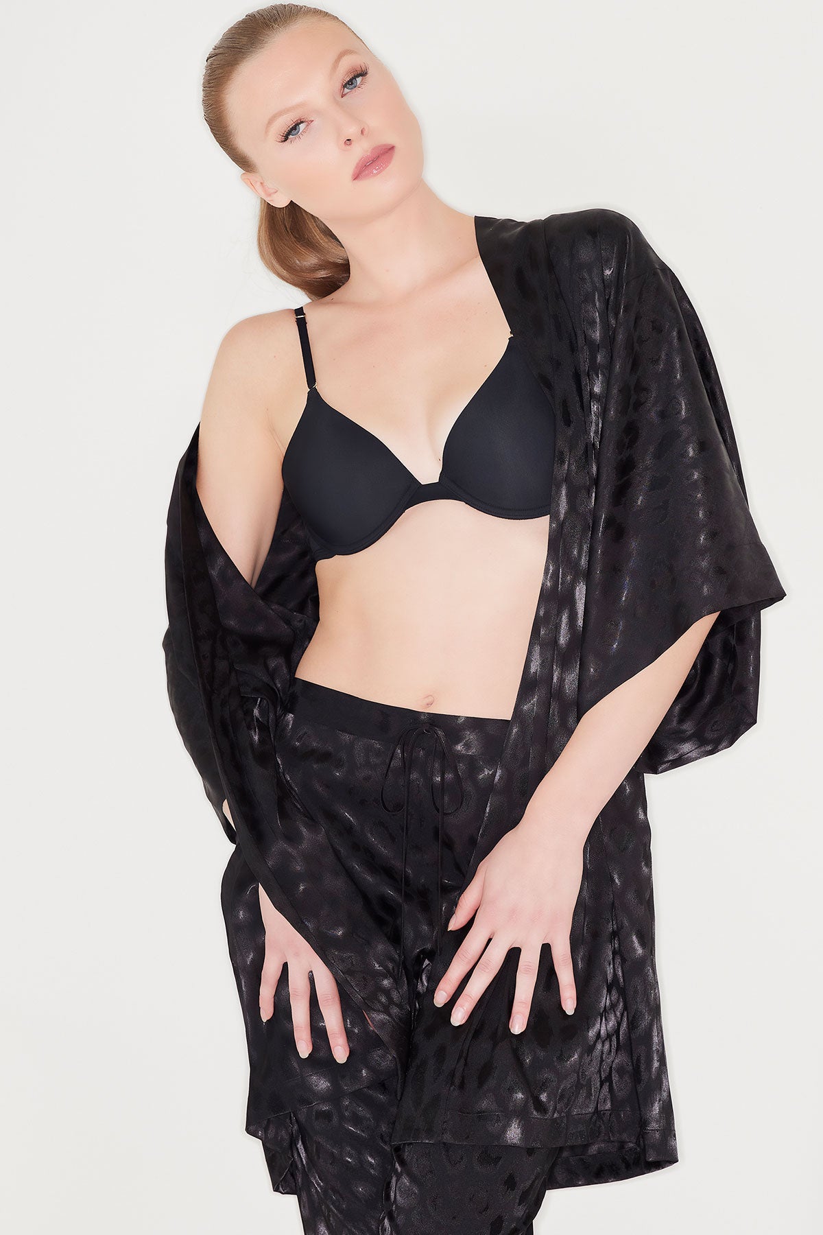 NATORI Buy Decadence Belted Wrap in Black Online