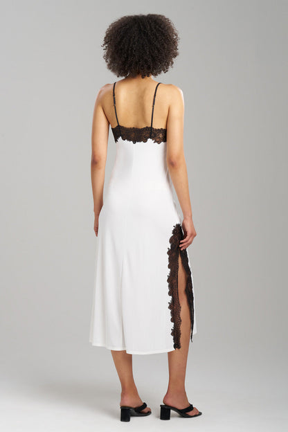 NATORI Buy Enchant Lace Slit Gown in Ivory/Black Online