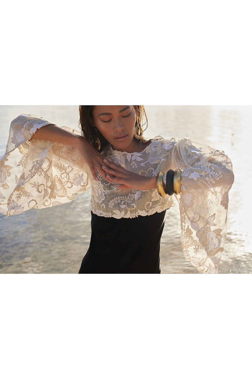NATORI Buy Couture Piña Embroidered Top in Natural Online