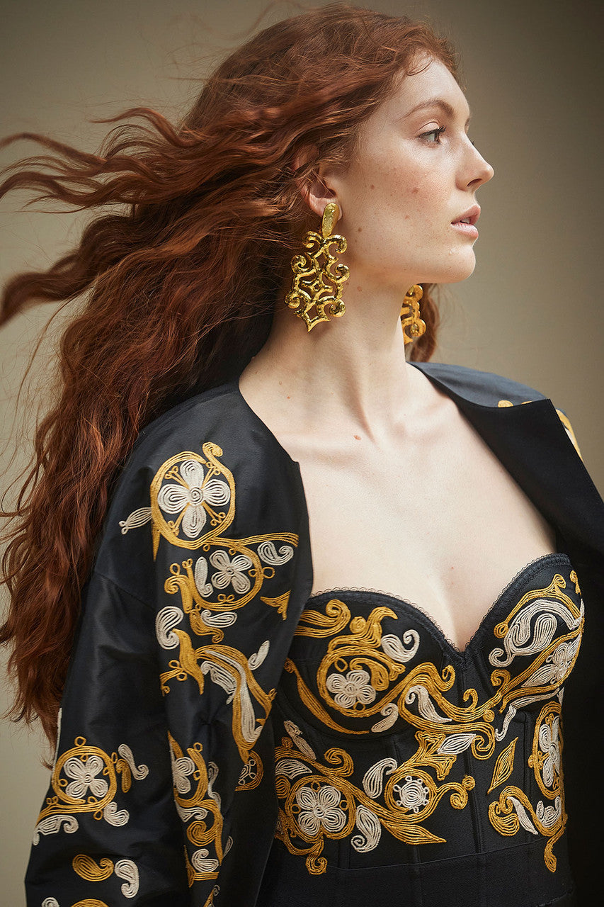 NATORI Buy Floral Embroidered Corset in Black Online