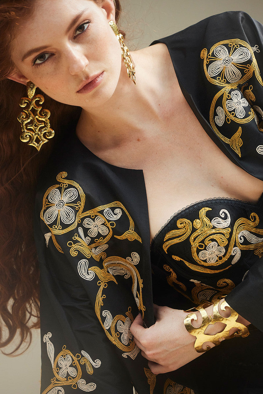 NATORI Buy Floral Embroidered Corset in Black Online