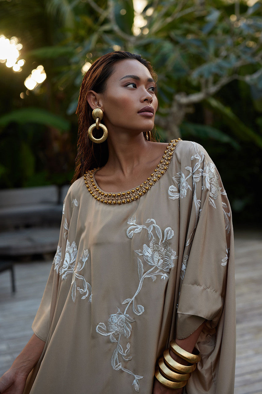 NATORI Buy Shinjo Habotai Embroidered Silk Caftan in Latte Online