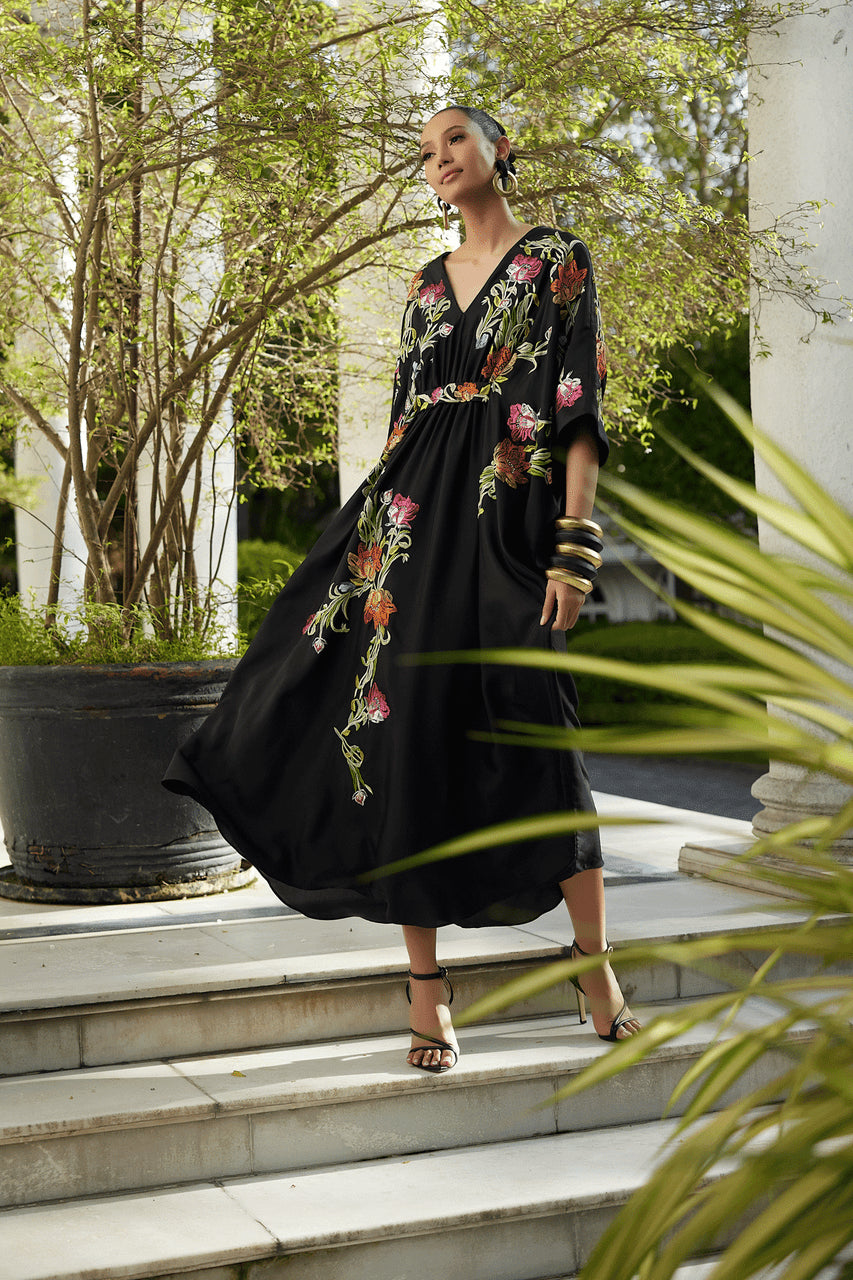 NATORI Buy Couture Shinjo Embroidered Caftan in Black Online