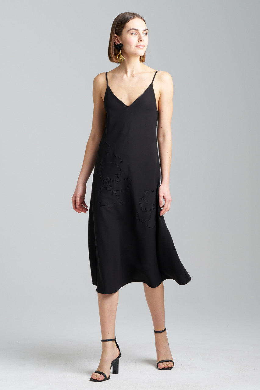 NATORI Buy Solid Crepe Embroidered Slip Dress in Black Online