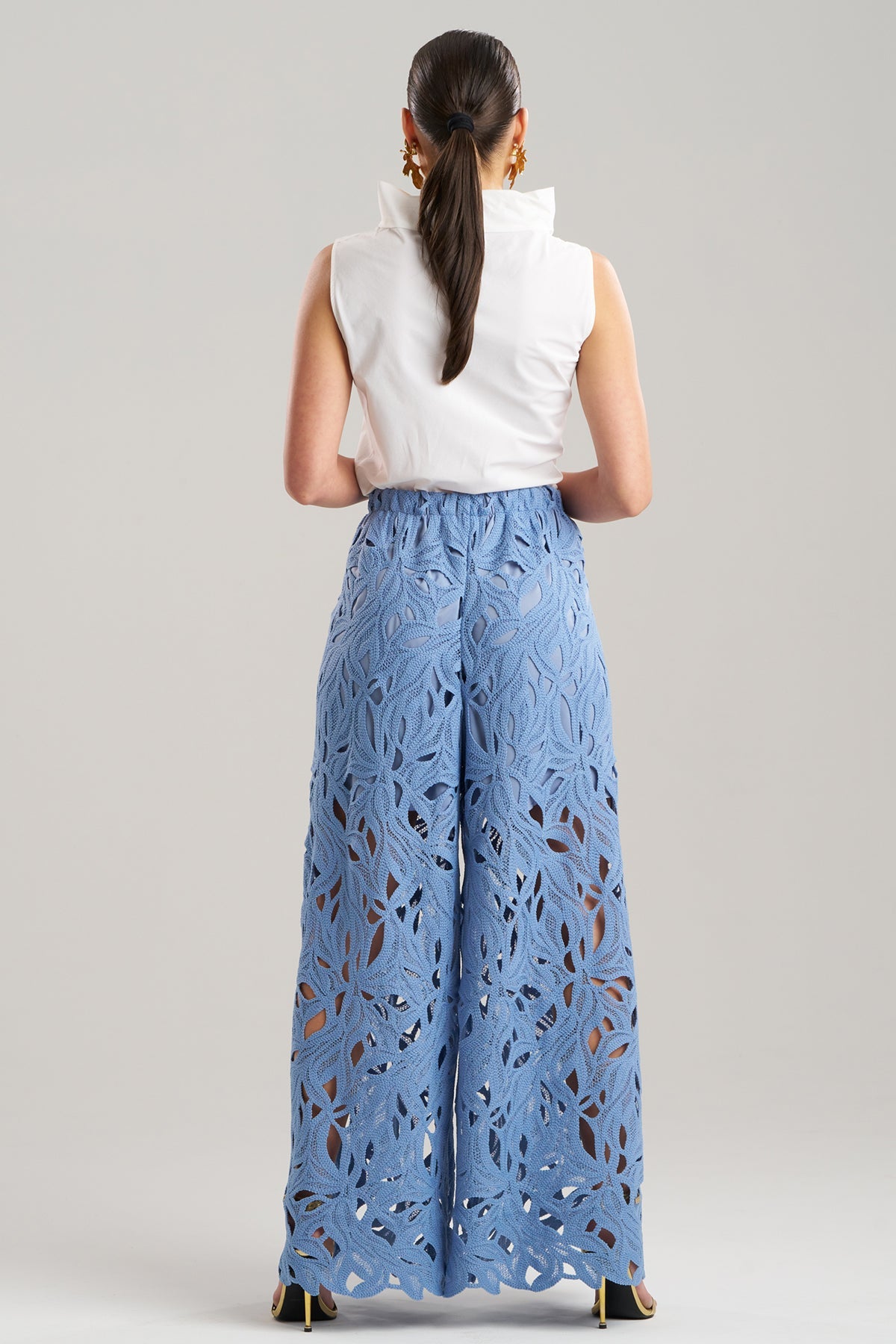 NATORI Cutout Leaf Lace Pull On Palazzo Pants