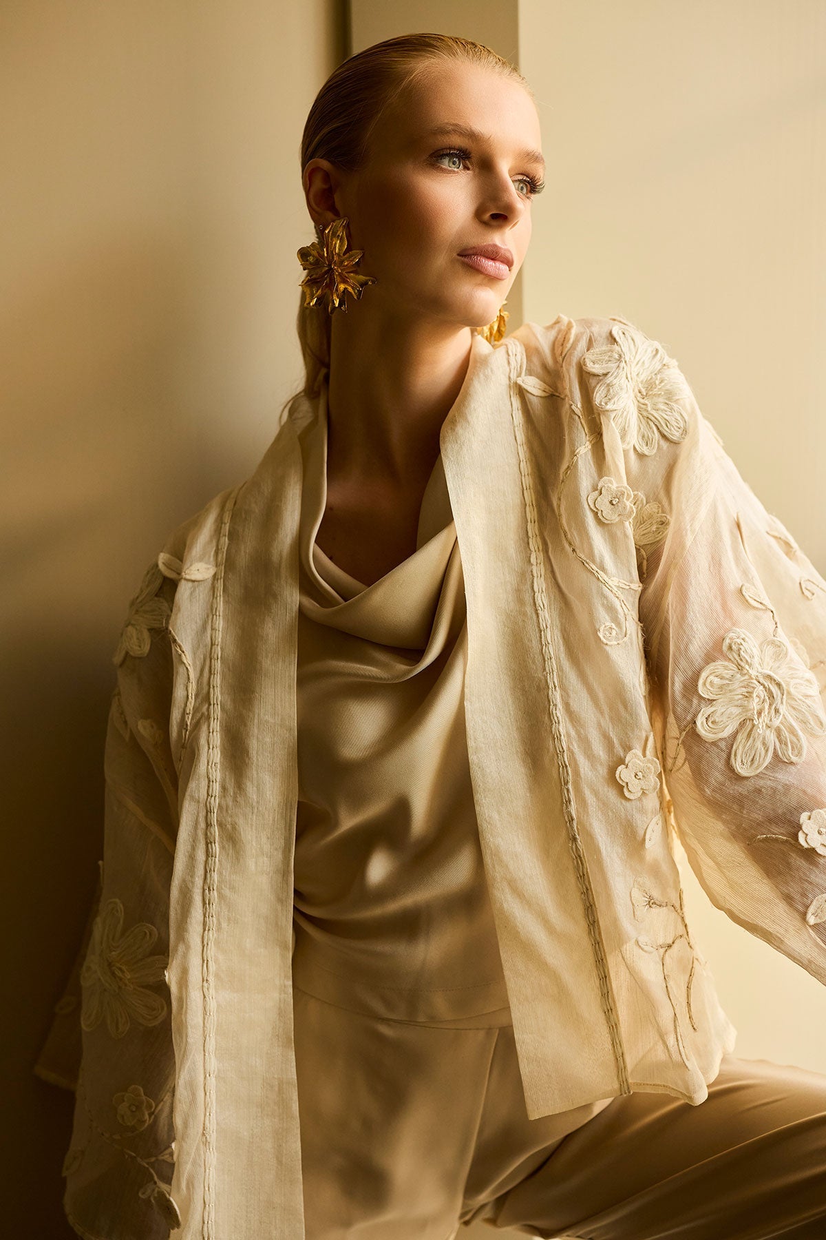 NATORI Couture Piña Embellished Jacket