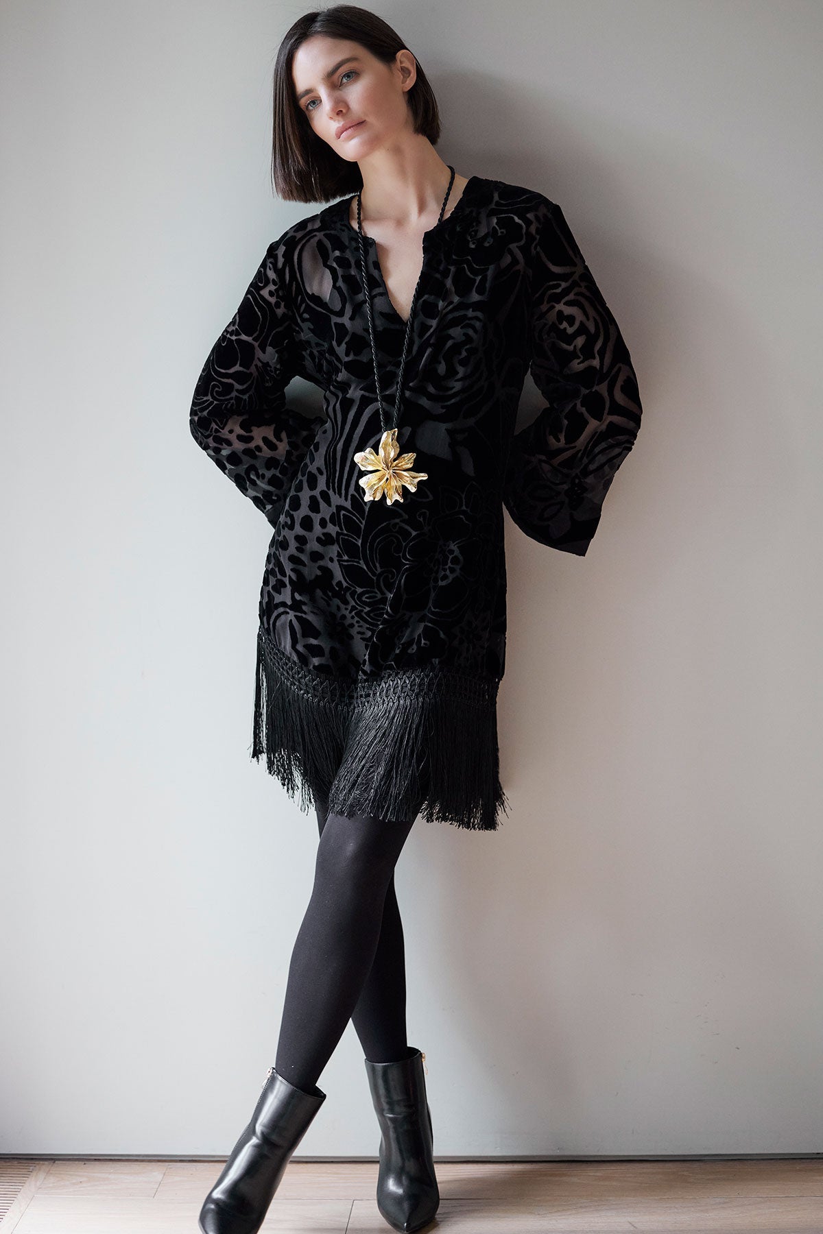 NATORI Couture Burnout Velvet Tunic