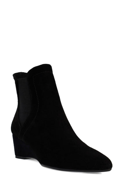 NATORI Buy Gaisha-Su Suede Wedge Bootie in Black Online