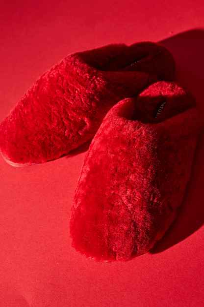 NATORI Buy Bliss Genuine Shearling Slide in Brocade Red Online