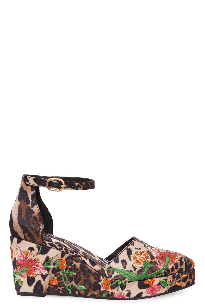 NATORI Buy Artsy Chikayo Satin Embroidery Espadrille in Chestnut Online