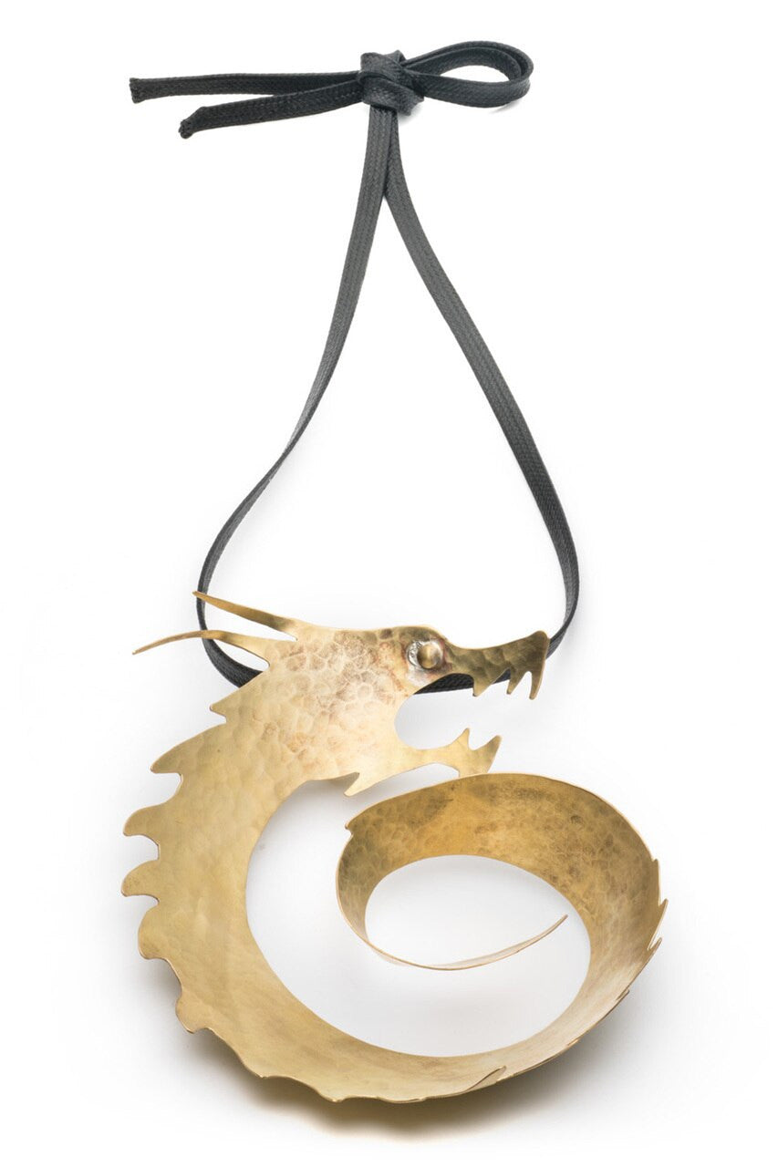 NATORI Buy Hammered Brass Swirl Dragon Necklace in Gold Online