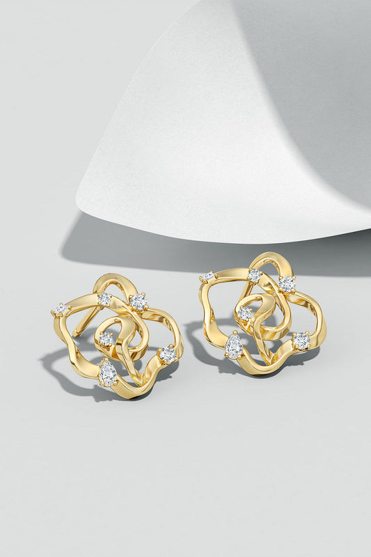 NATORI Buy Sakura 14k Scattered Diamond Stud Earrings in 14K Yellow Gold Online