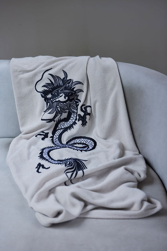 NATORI Kham Embroidered Dragon Throw Blanket
