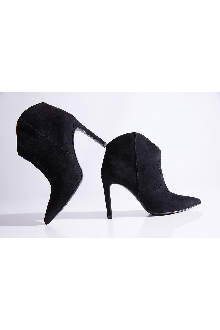 NATORI Buy Leiko Suede Heel Bootie in Black Online