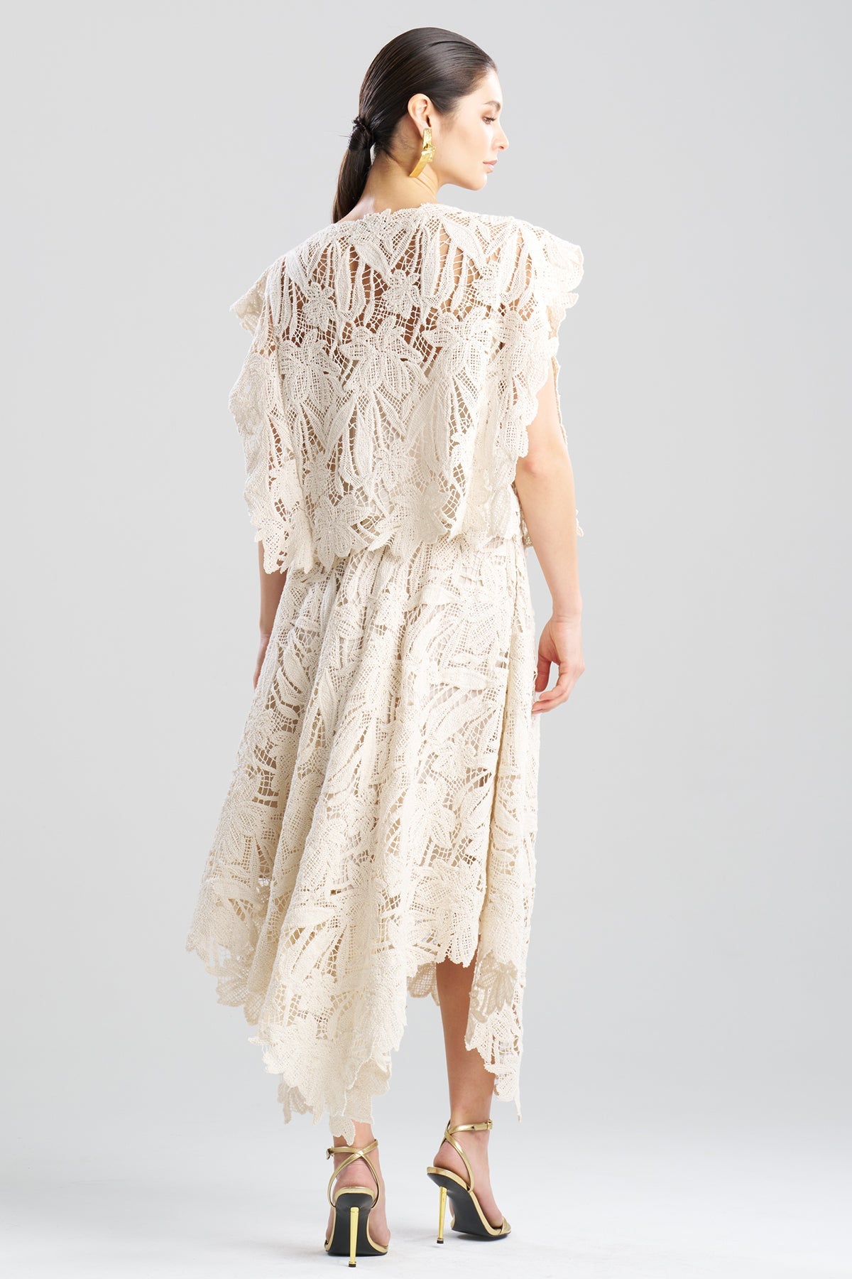 NATORI Crochet Lace Cotton Square Top
