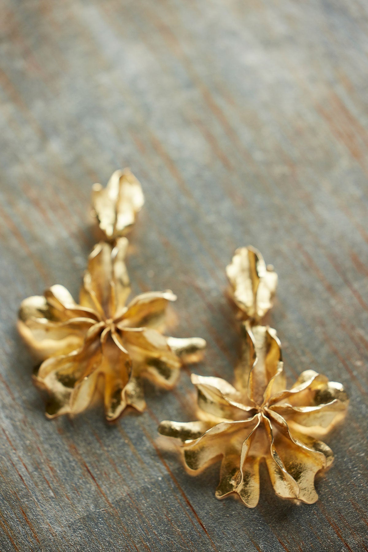 NATORI Gold Plated Brass Floral Cuff Earrings