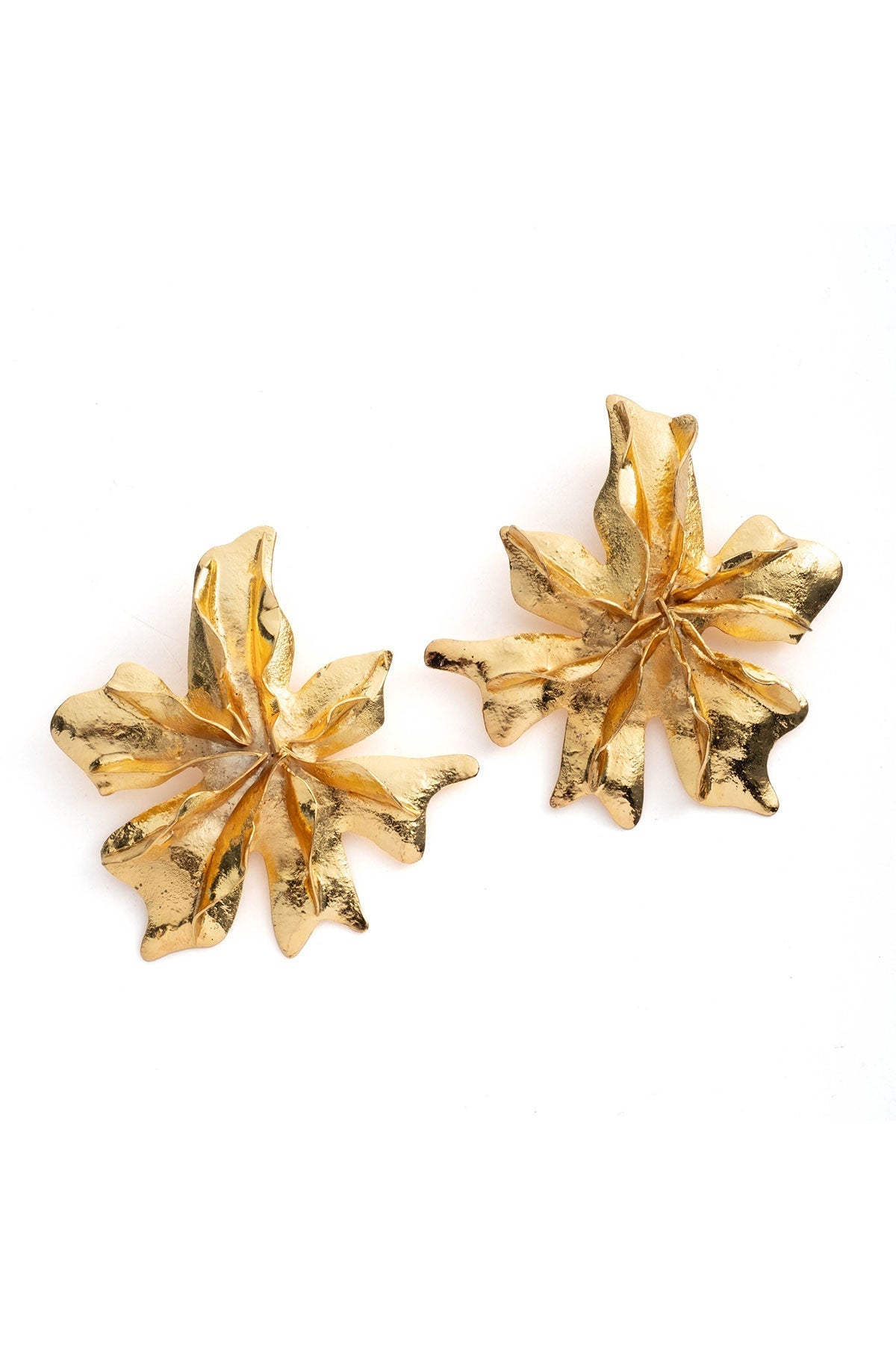 NATORI Gold Plated Brass Floral Earrings