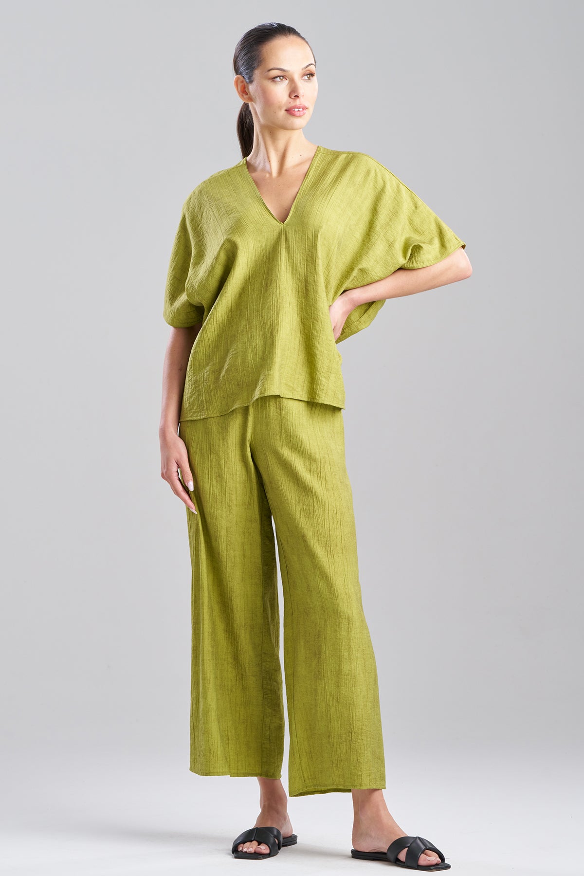 NATORI Terra Foil Crinkle Caftan Shirt