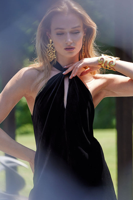 NATORI Buy Velvet Halter Top in Black Online
