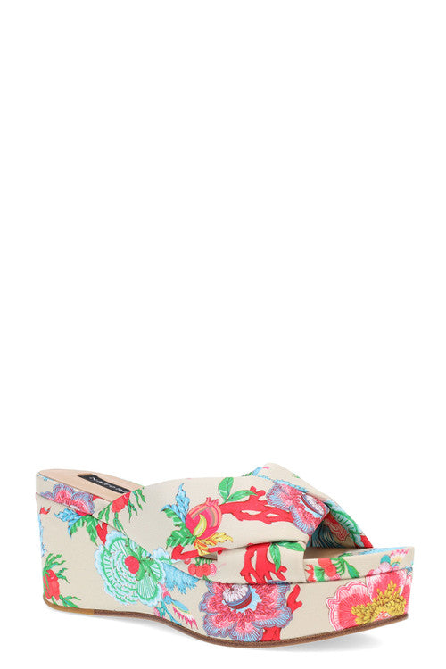 NATORI Buy Lanna Hinami Platform Thong Sandals in Natural Online