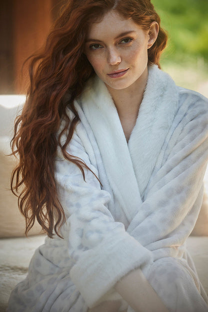 NATORI Buy Cashmere Animal Robe in Silver Online
