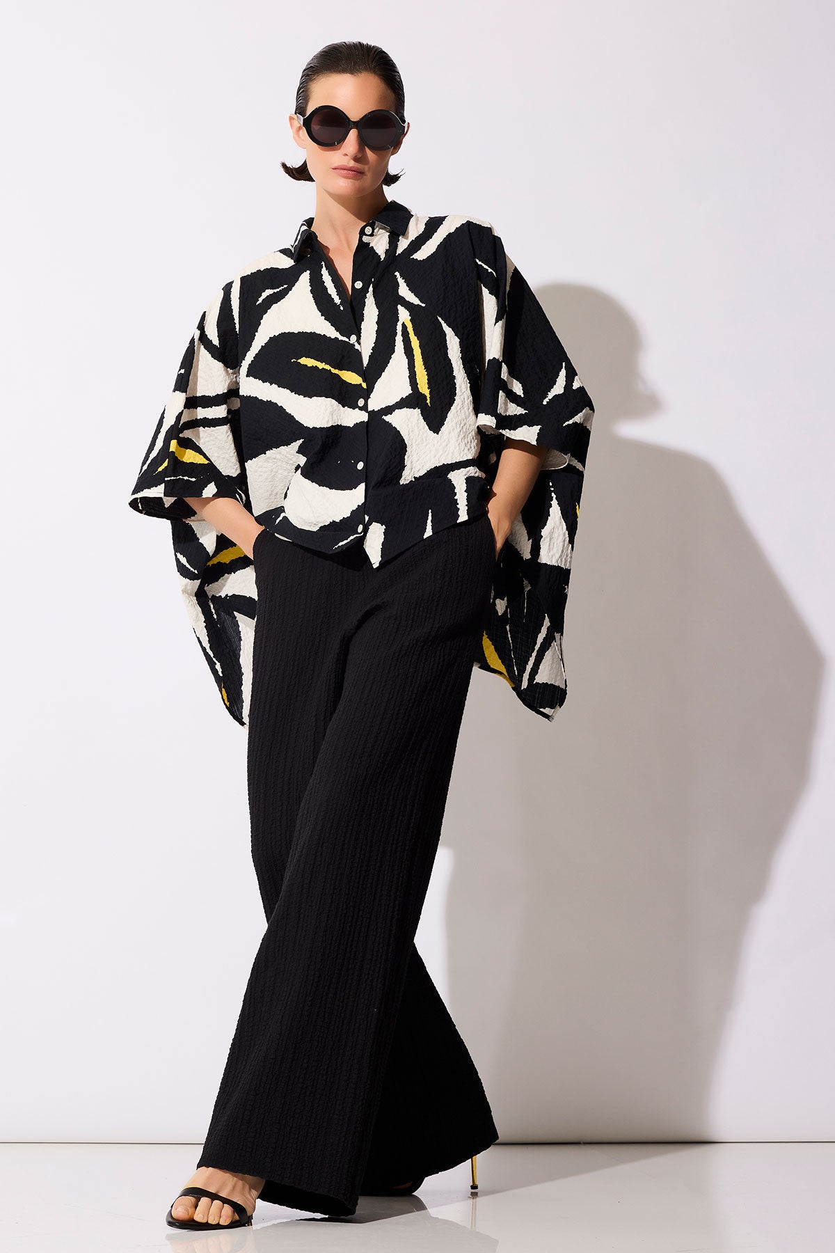 NATORI Matelassé Cotton Wide Pull On Pants