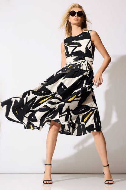 NATORI Leaf Matelassé Cotton Origami Maxi Dress