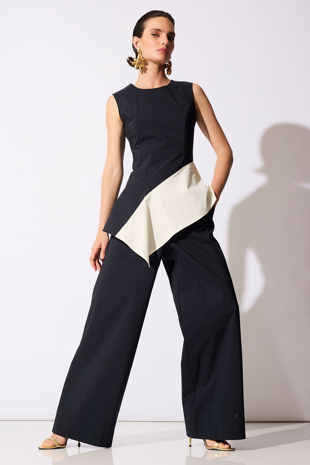 NATORI Color Block Tech Cotton Taffeta Asymmetric Top