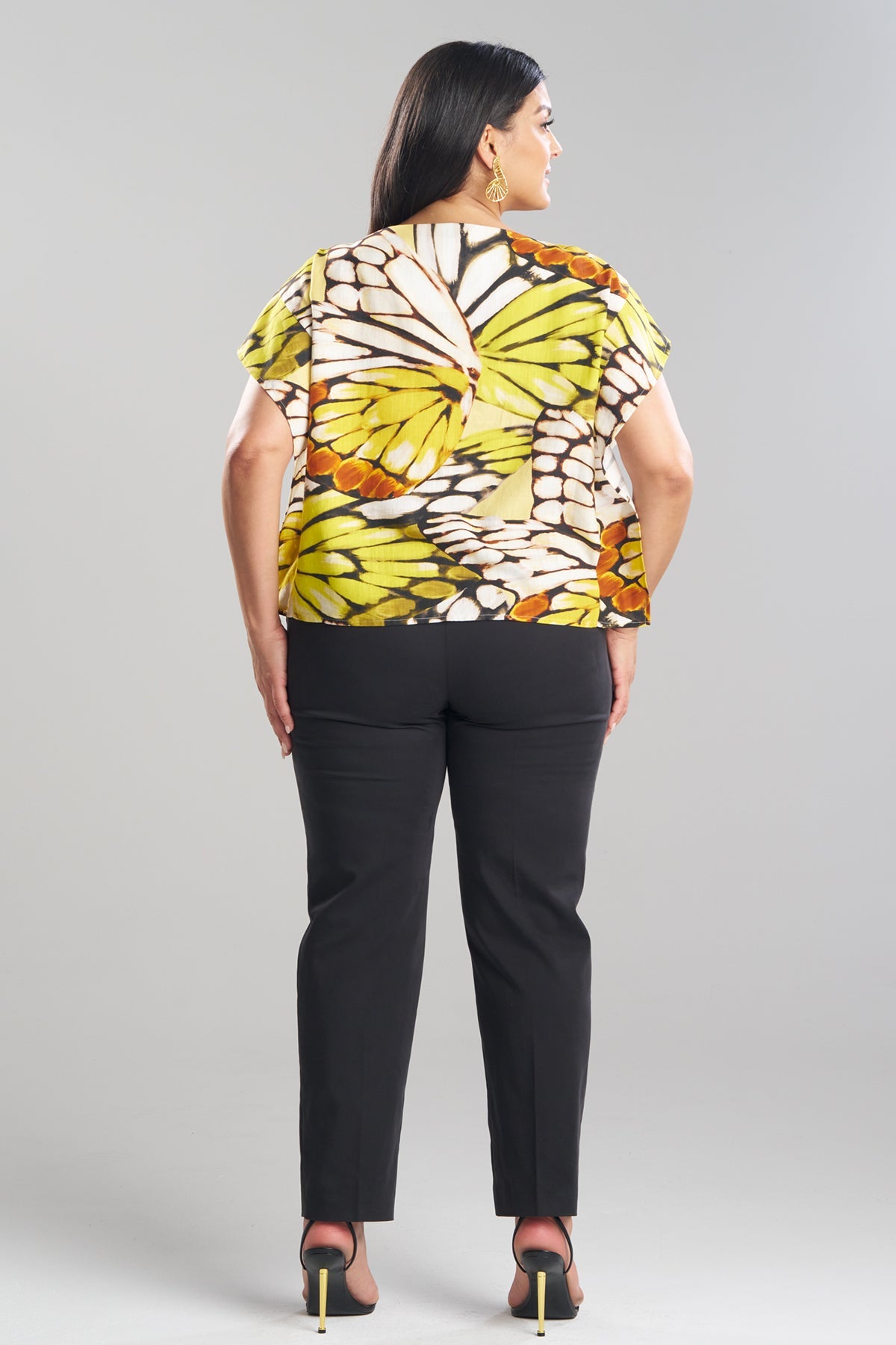 NATORI Butterfly Linen Blend Beaded Square Top