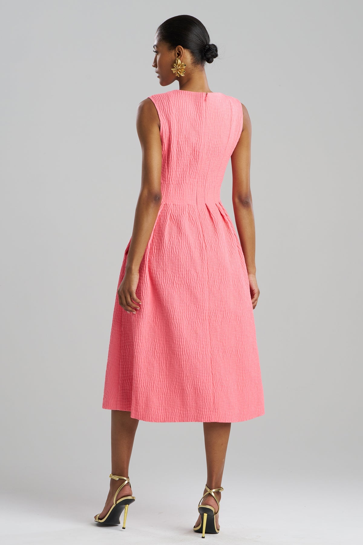 NATORI Textured Cotton Jacquard Sleeveless Pleated Dress