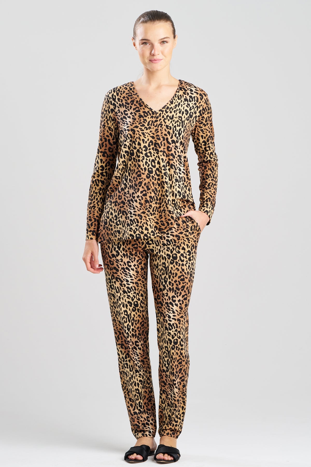 NATORI Exotic Animal Cozy Knit V-Neck PJ