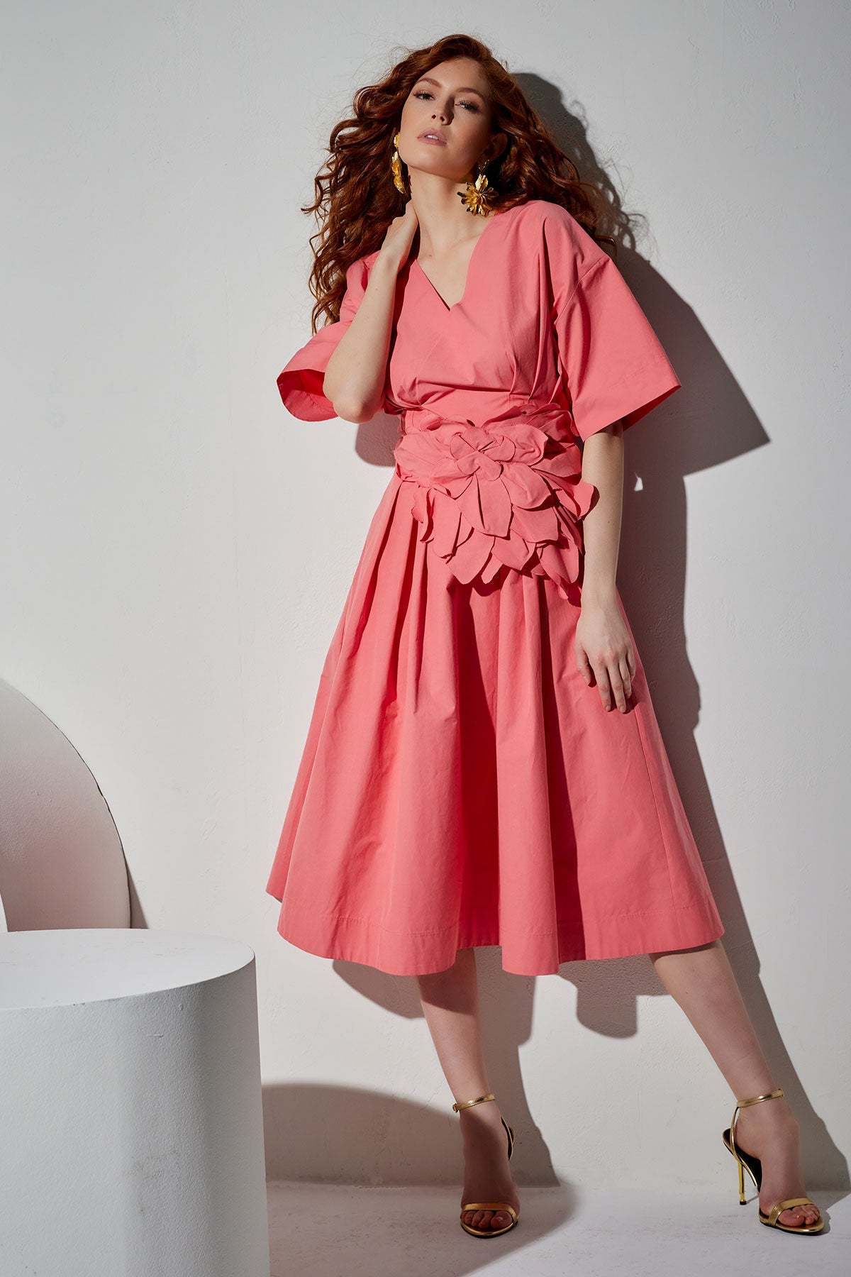 NATORI Tech Cotton Taffeta V-Neck Dress