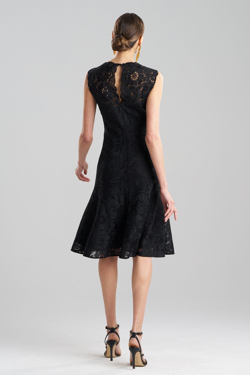 NATORI Buy Mantilla Lace Sleeveless Dress in Black Online